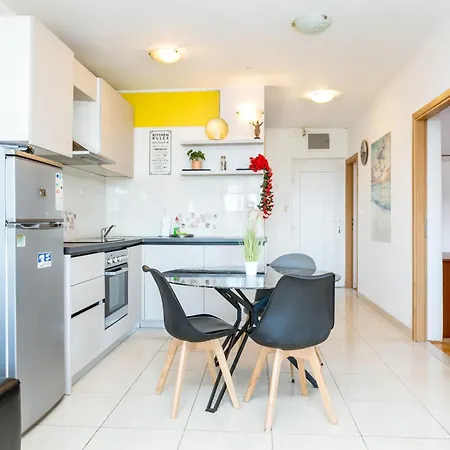 With Wifi - 23098 سبليت