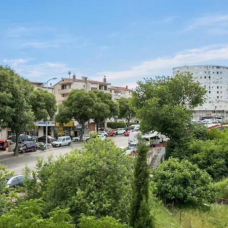 With Wifi - 23098 Split